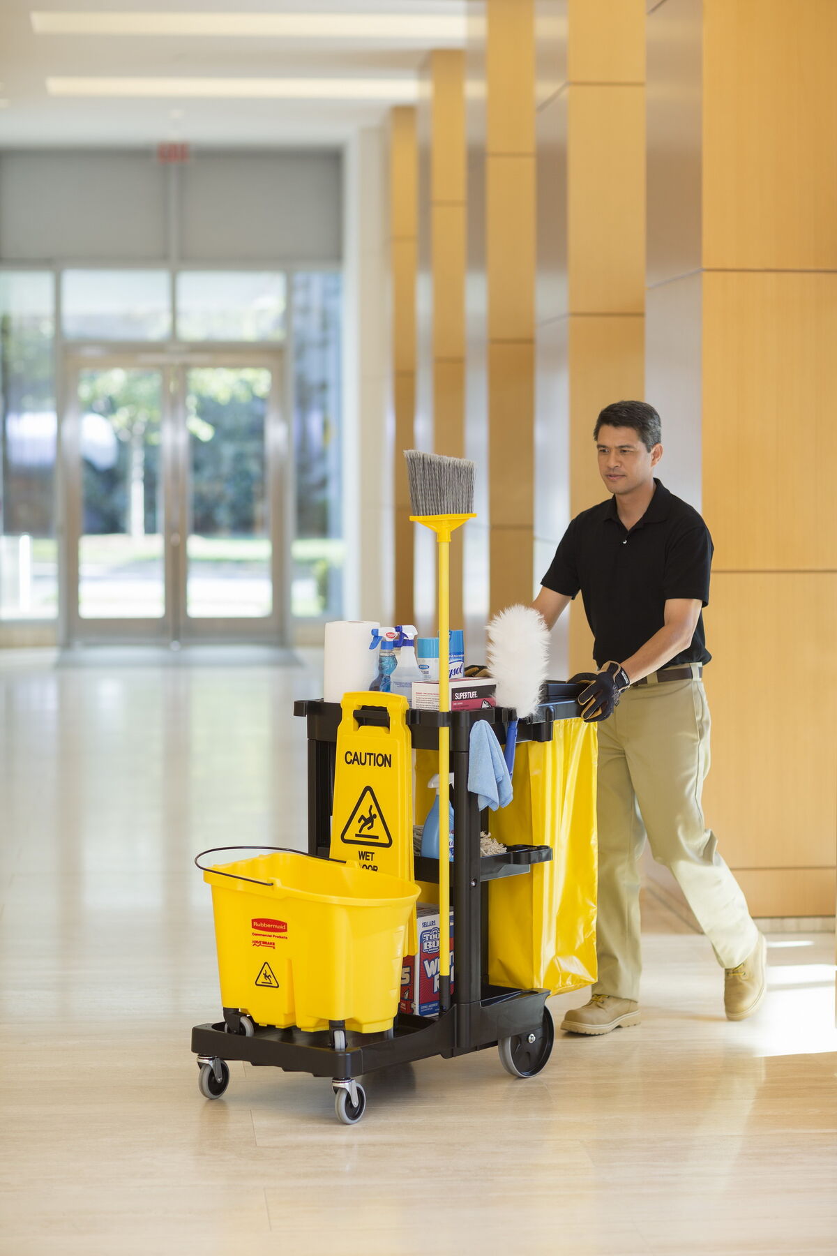 Commercial office cleaning service in Effingham County IL